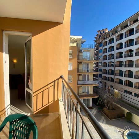 Blue Marine C16 Apartment Pantai Sunny Luaran gambar